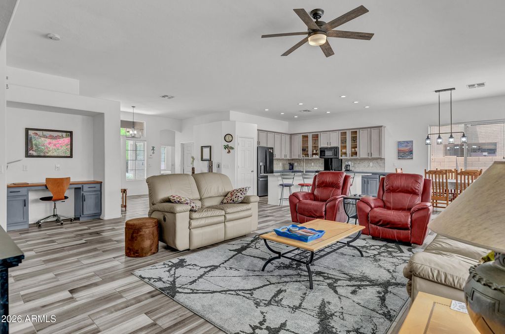 2727 S Drexel --, Mesa, AZ 85209