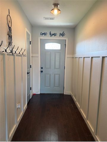 1280 General Parson Drive, Prairie Grove, AR 72753