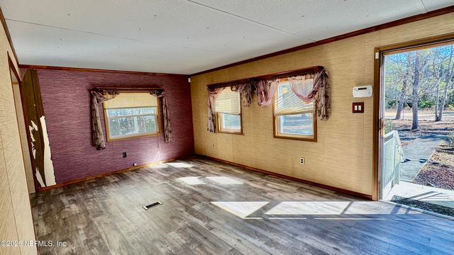 105 RACHEL Road, Interlachen, FL 32148