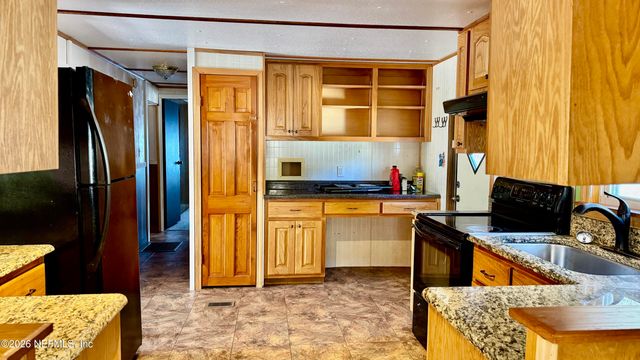 105 RACHEL Road, Interlachen, FL 32148