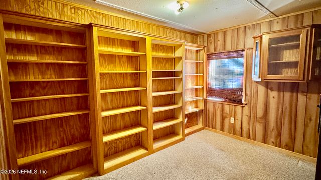 105 RACHEL Road, Interlachen, FL 32148