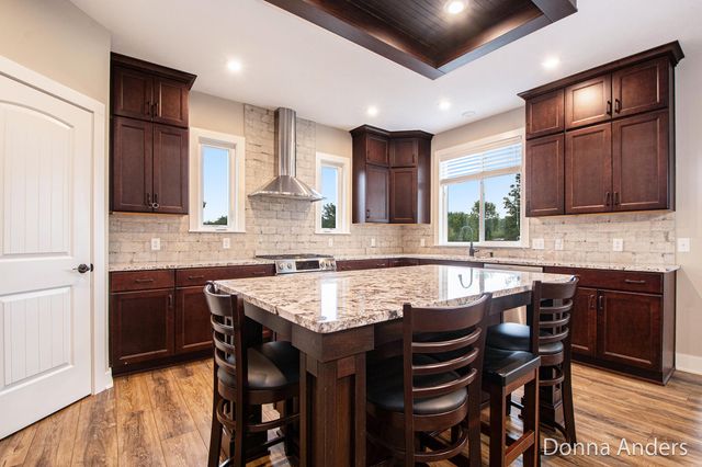 1936 Red Barn Drive, Hudsonville, MI 49426
