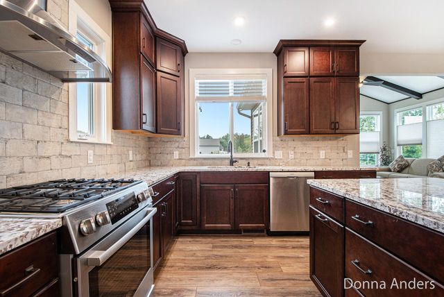 1936 Red Barn Drive, Hudsonville, MI 49426