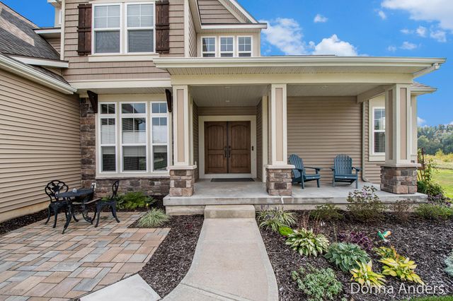 1936 Red Barn Drive, Hudsonville, MI 49426