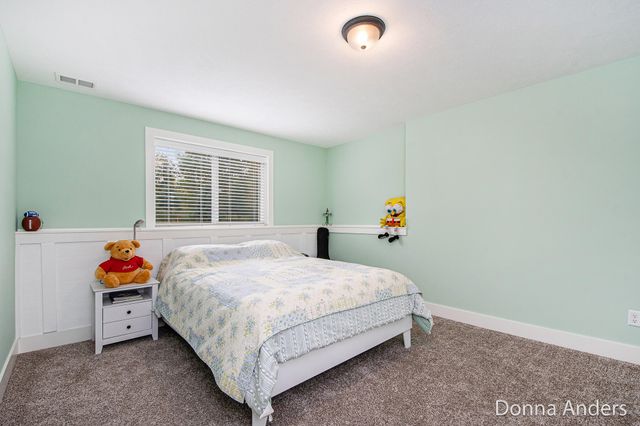 1936 Red Barn Drive, Hudsonville, MI 49426