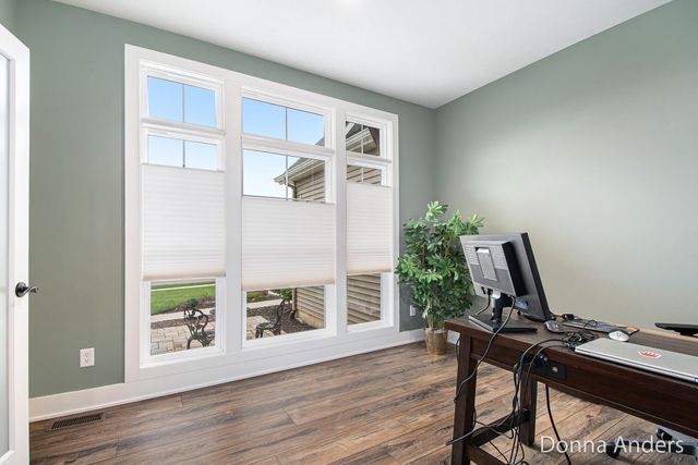 1936 Red Barn Drive, Hudsonville, MI 49426
