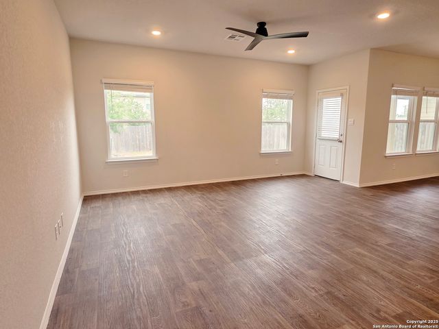 4827 Nueces Path, San Antonio, TX 78253