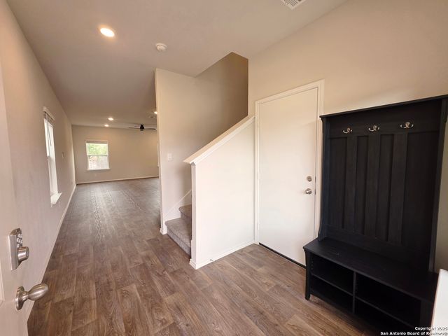 4827 Nueces Path, San Antonio, TX 78253