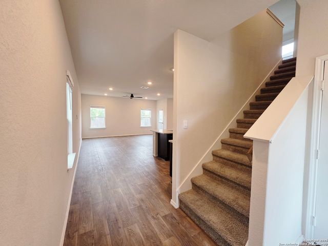 4827 Nueces Path, San Antonio, TX 78253