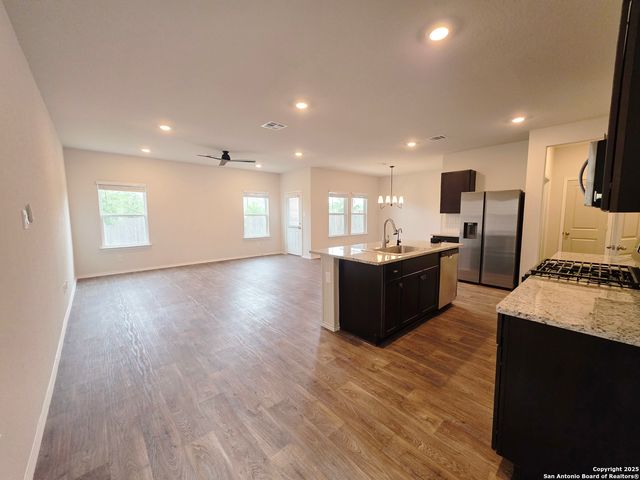 4827 Nueces Path, San Antonio, TX 78253