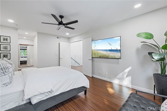 10061 Melinda Way 2, Northridge, CA 91325