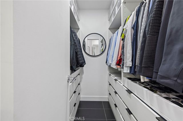 10061 Melinda Way 2, Northridge, CA 91325