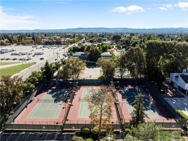 10061 Melinda Way 2, Northridge, CA 91325