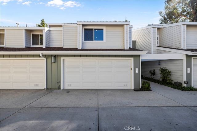 10061 Melinda Way 2, Northridge, CA 91325