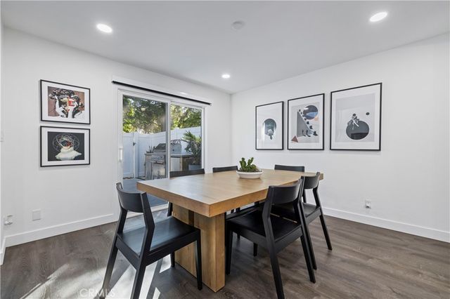 10061 Melinda Way 2, Northridge, CA 91325