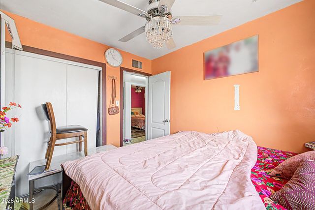 5038 W TUCKEY Lane, Glendale, AZ 85301