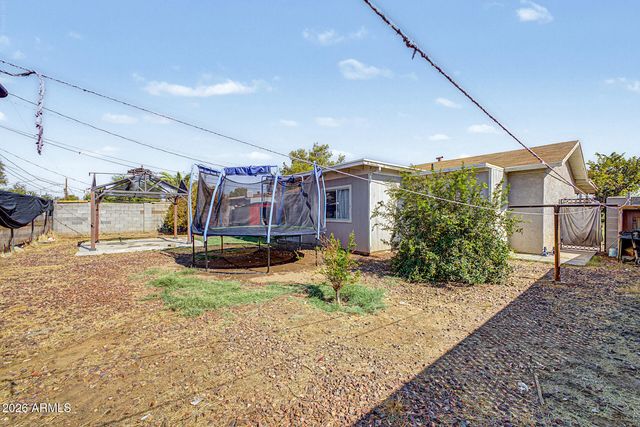 5038 W TUCKEY Lane, Glendale, AZ 85301