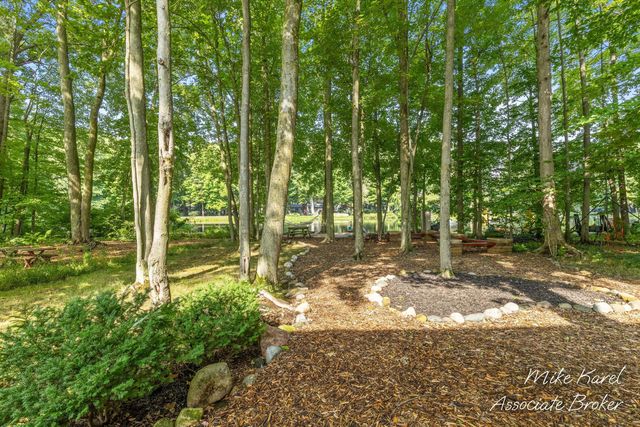 7275 Tory Drive, Hudsonville, MI 49426