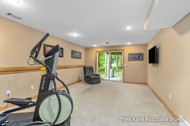 7275 Tory Drive, Hudsonville, MI 49426