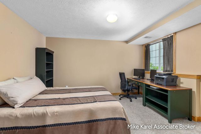 7275 Tory Drive, Hudsonville, MI 49426