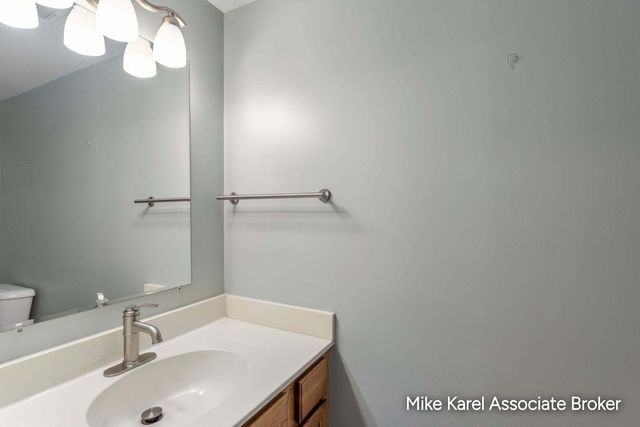 7275 Tory Drive, Hudsonville, MI 49426