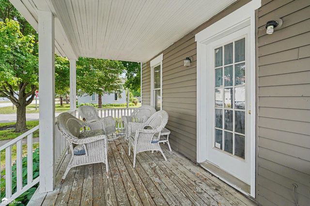 703 Brady Street, Chesaning, MI 48616