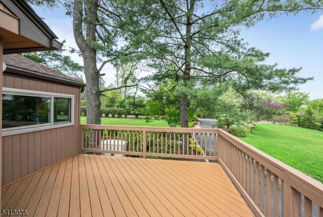 994 Mountain Ave, Berkeley Heights Twp., NJ 07922