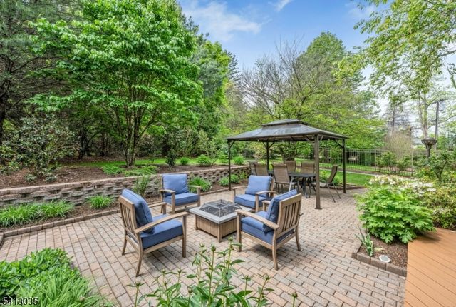 994 Mountain Ave, Berkeley Heights Twp., NJ 07922