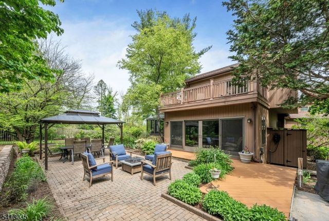 994 Mountain Ave, Berkeley Heights Twp., NJ 07922