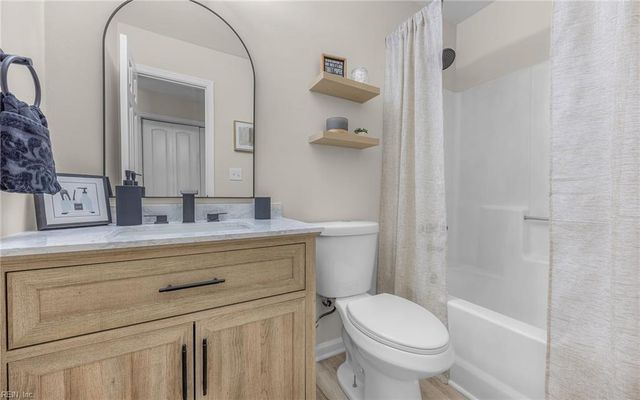 2092 Manassas RN, Virginia Beach, VA 23464
