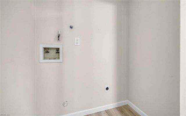 2092 Manassas RN, Virginia Beach, VA 23464