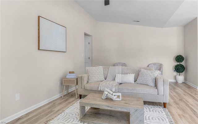 2092 Manassas RN, Virginia Beach, VA 23464