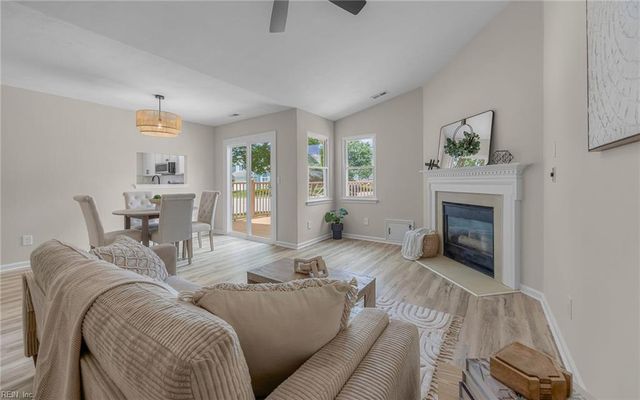 2092 Manassas RN, Virginia Beach, VA 23464