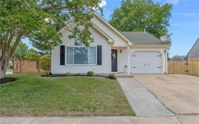 2092 Manassas RN, Virginia Beach, VA 23464