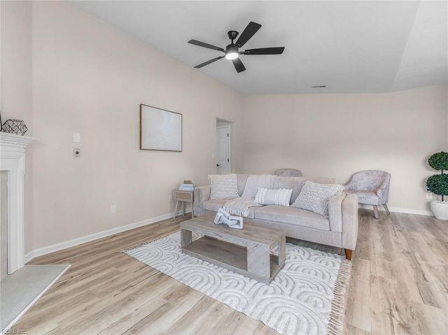 2092 Manassas RN, Virginia Beach, VA 23464