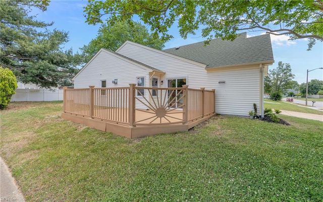 2092 Manassas RN, Virginia Beach, VA 23464