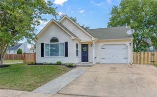 2092 Manassas RN, Virginia Beach, VA 23464