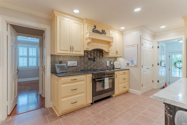 3919 Washington Avenue, Evansville, IN 47714