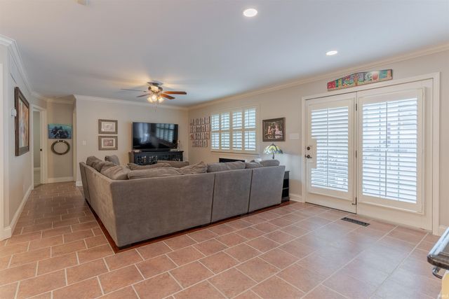 3919 Washington Avenue, Evansville, IN 47714