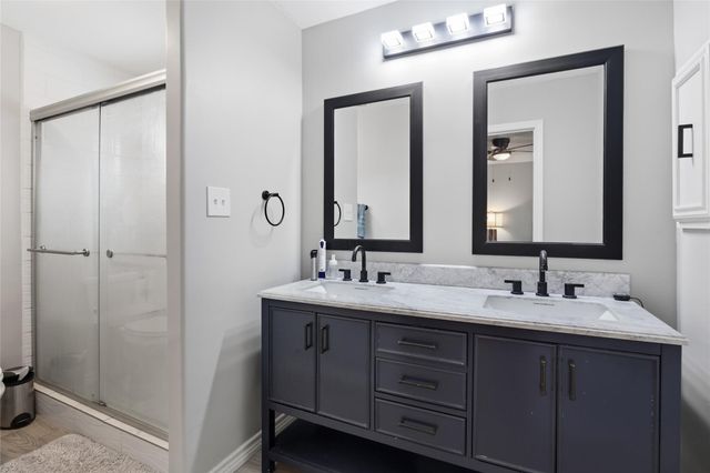 5206 Abercreek Avenue, Friendswood, TX 77546