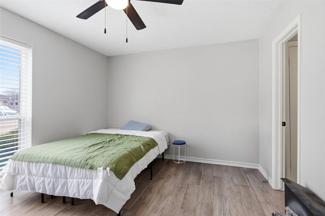 5206 Abercreek Avenue, Friendswood, TX 77546