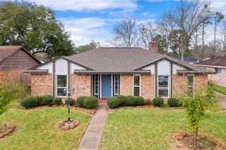 5206 Abercreek Avenue, Friendswood, TX 77546