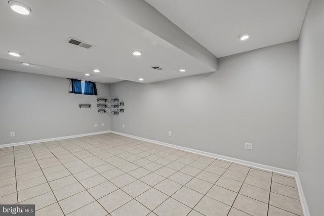 828 MARQUETTE, Martinsburg, WV 25401