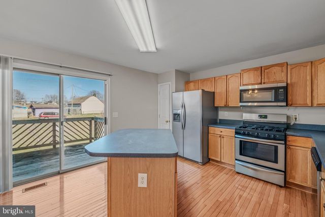 828 MARQUETTE, Martinsburg, WV 25401