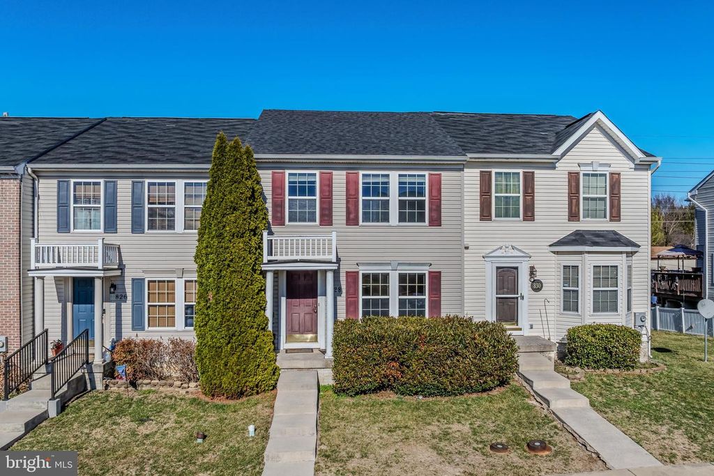 828 MARQUETTE, Martinsburg, WV 25401