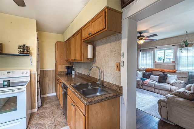 3001 WALNUT Street, Erie, PA 16508