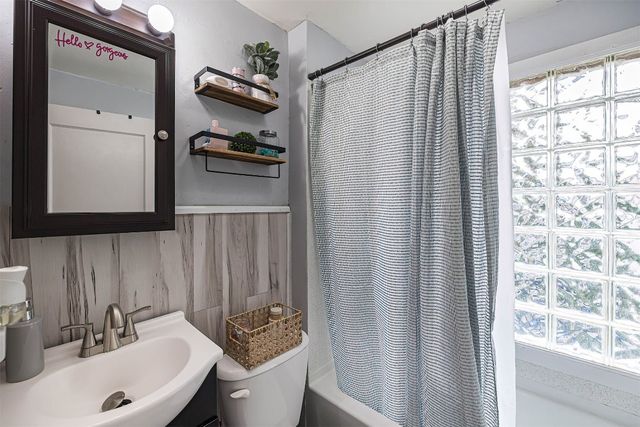 3001 WALNUT Street, Erie, PA 16508