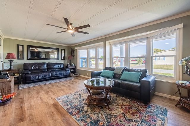 5421 MOHAWK STREET, Zephyrhills, FL 33542