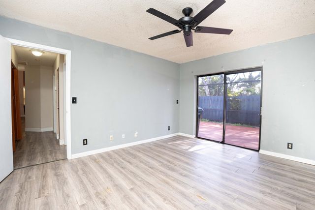 803 Timberlane Circle, Greenacres, FL 33463