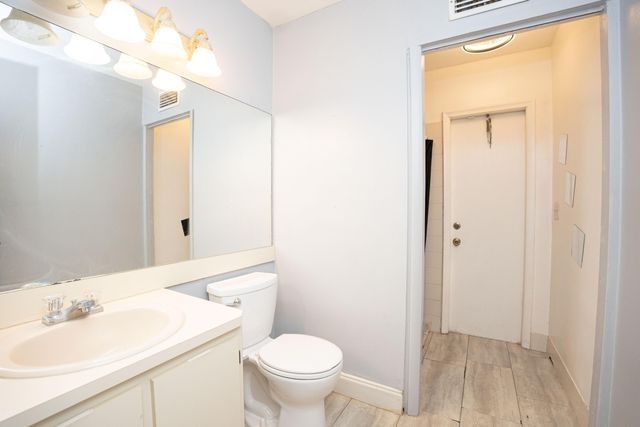 803 Timberlane Circle, Greenacres, FL 33463